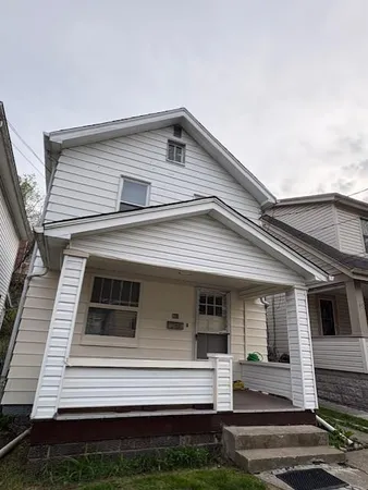 $1,600 | 906 Kable Way, Coraopolis, PA 15108