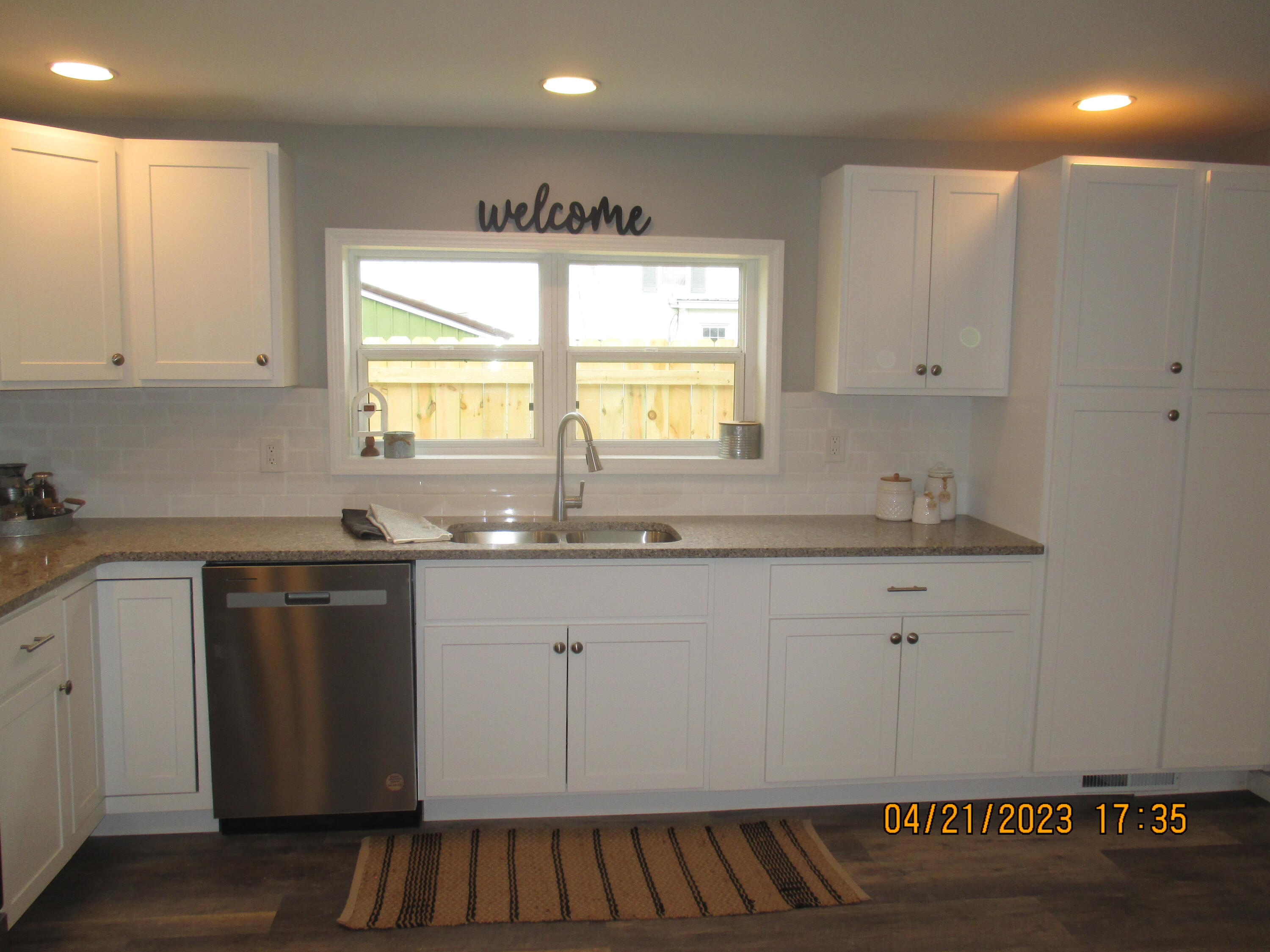 804 South Angola Road Coldwater, MI 49036 - Photo 5 of 39 IMG_6455
