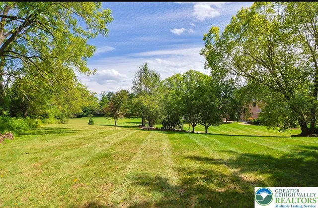 a view of an outdoor space and a yard