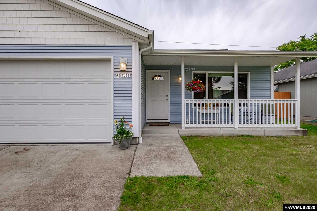 2160 Del Rio Avenue Southeast Albany, OR 97322 - Photo 4 of 42 Gallery Image 4