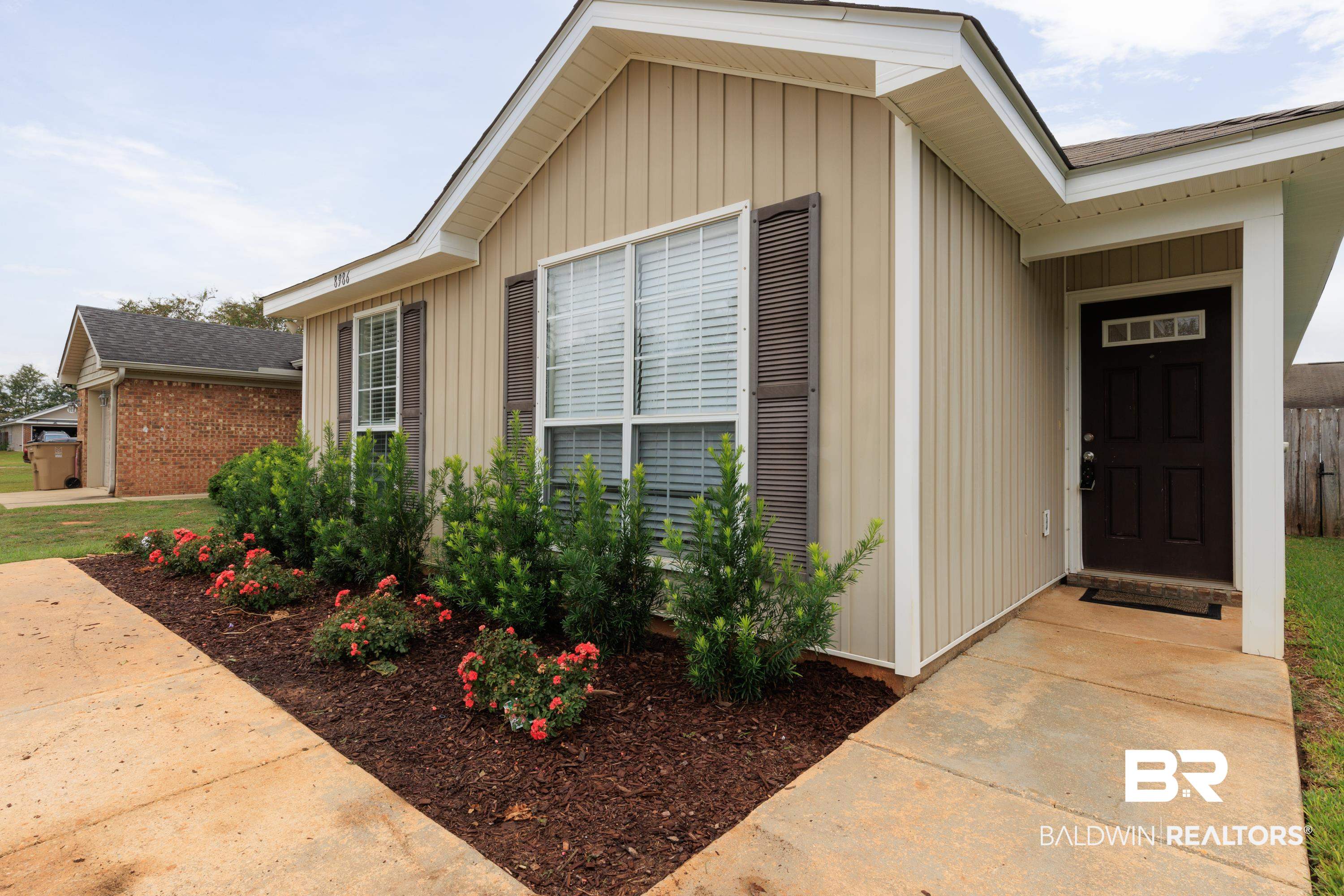 8986 Spring Grove East Mobile, AL 36695 - Photo 3 of 24