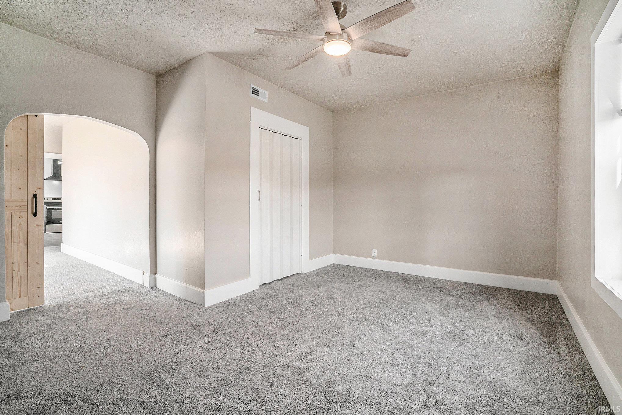 201 College Street South Bend, IN 46628 - Photo 11 of 27
