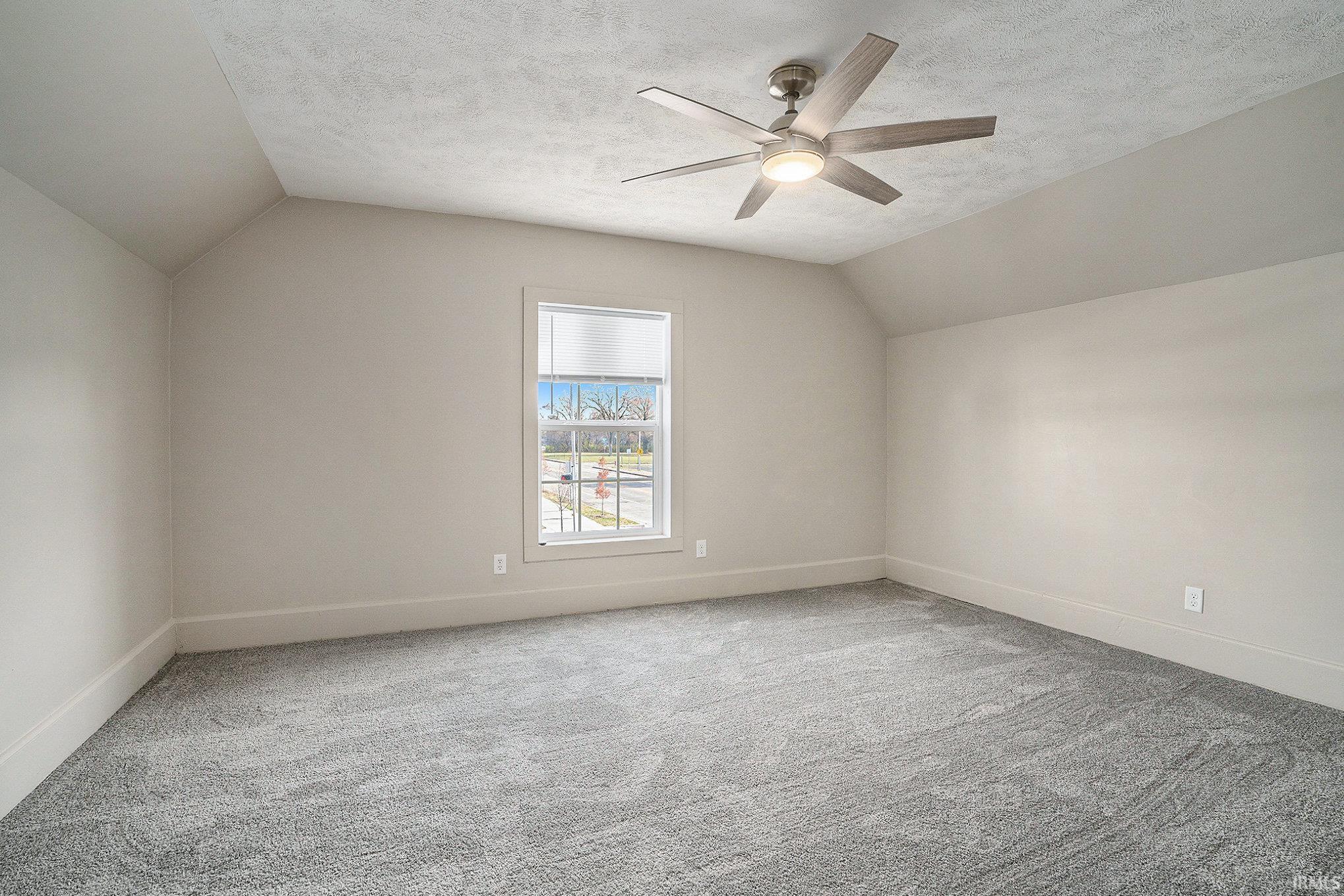 201 College Street South Bend, IN 46628 - Photo 19 of 27