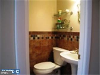 58 East Robin Road Southampton, PA 18966 - Photo 7 of 12 Bathroom