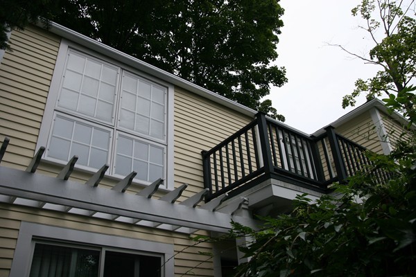 9 Camden Place Cambridge, MA 02138 - Photo 13 of 16 a view of balcony with wooden floor