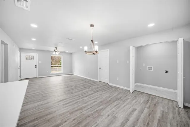 $275,000 | 6642 Glade Street, Dallas, TX 75232