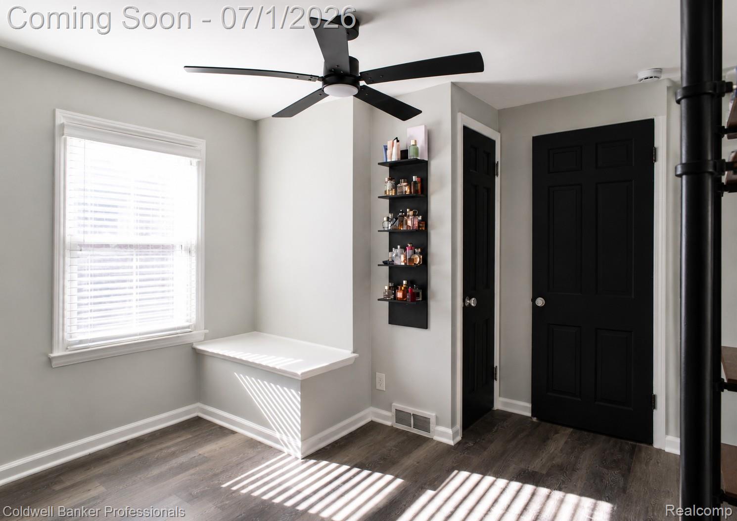1168 Vernier Road Grosse Pointe, MI 48236 - Photo 21 of 32 Office Room Pic 3.jpeg
