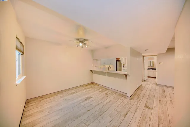 $515,000 | 510 Canyon Oaks Drive, Unit C, Oakland, CA 94605