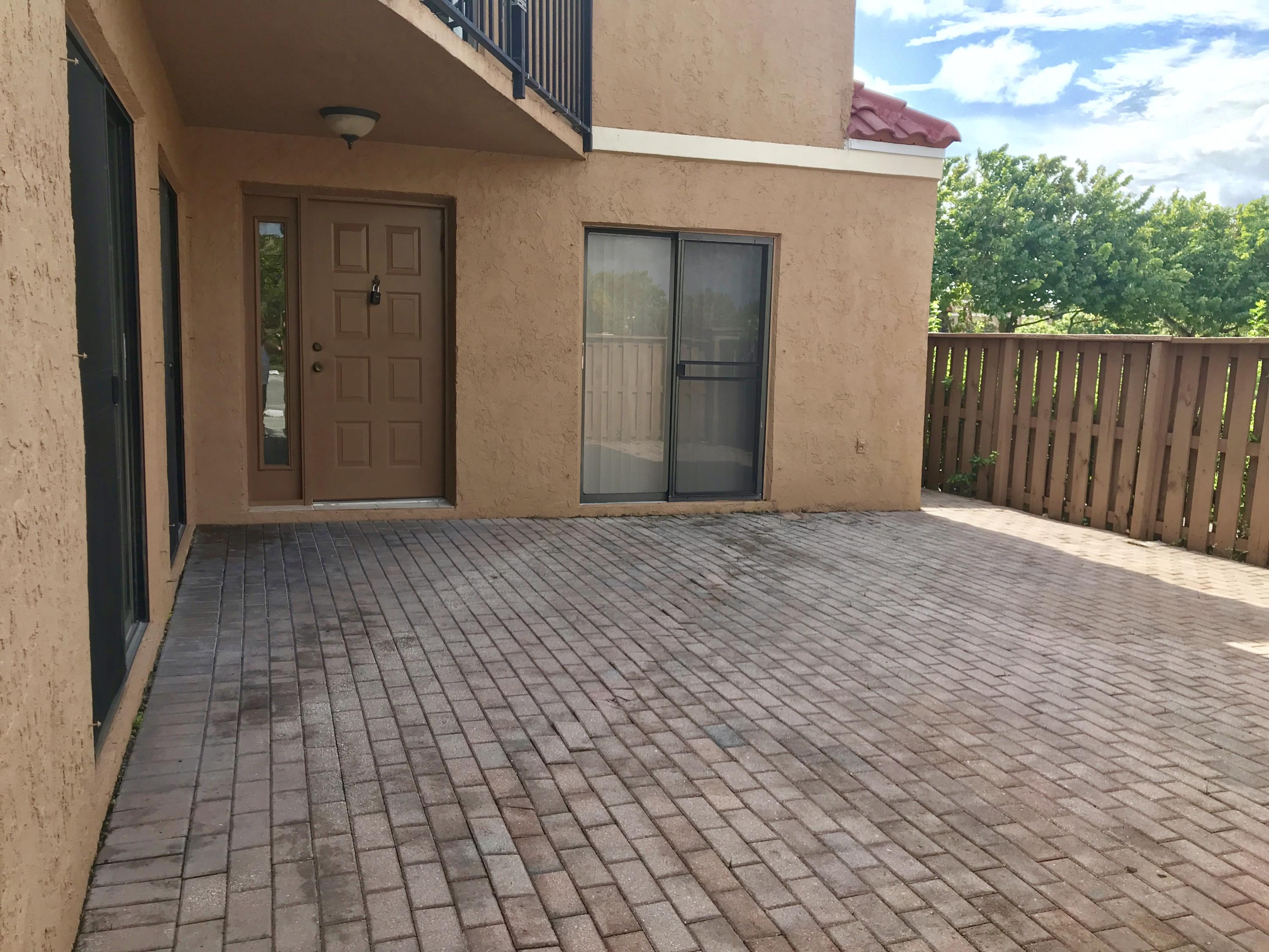 8218 Severn Drive, Unit D Boca Raton, FL 33433 - Photo 12 of 17 patio area