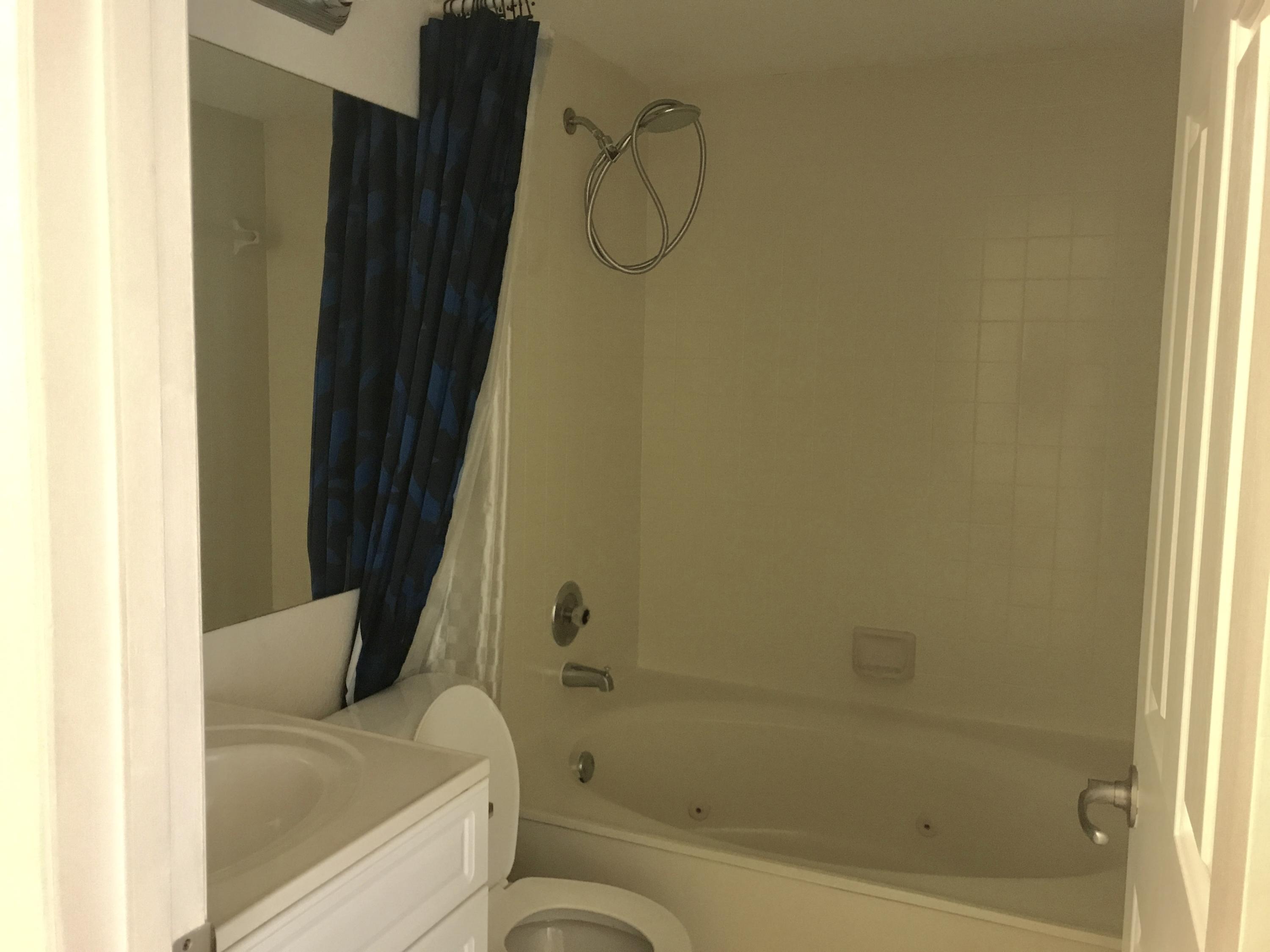 8218 Severn Drive, Unit D Boca Raton, FL 33433 - Photo 6 of 17 master bath