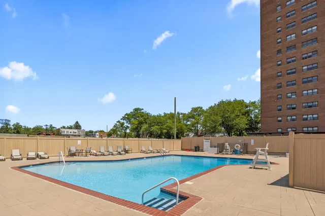 $259,000 | 1225 John F. Kennedy Boulevard, Unit 12J, Bayonne, NJ 07002