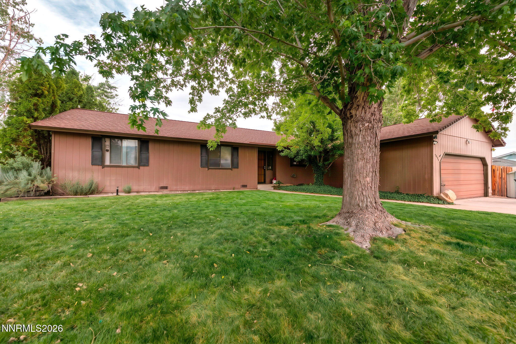 10600 Aldebaran Drive Reno, NV 89508 - Photo 3 of 25 3-web-or-mls-3