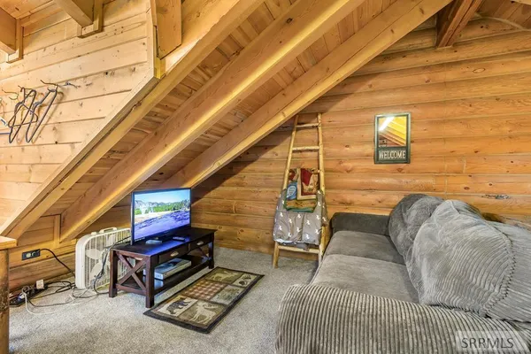 $729,900 | 4195 2 Top Road, Island Park, ID 83429