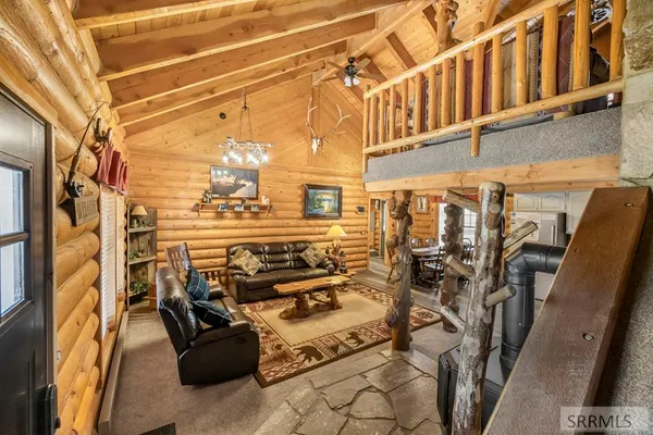 $729,900 | 4195 2 Top Road, Island Park, ID 83429