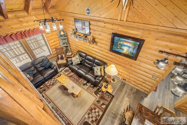 $729,900 | 4195 2 Top Road, Island Park, ID 83429