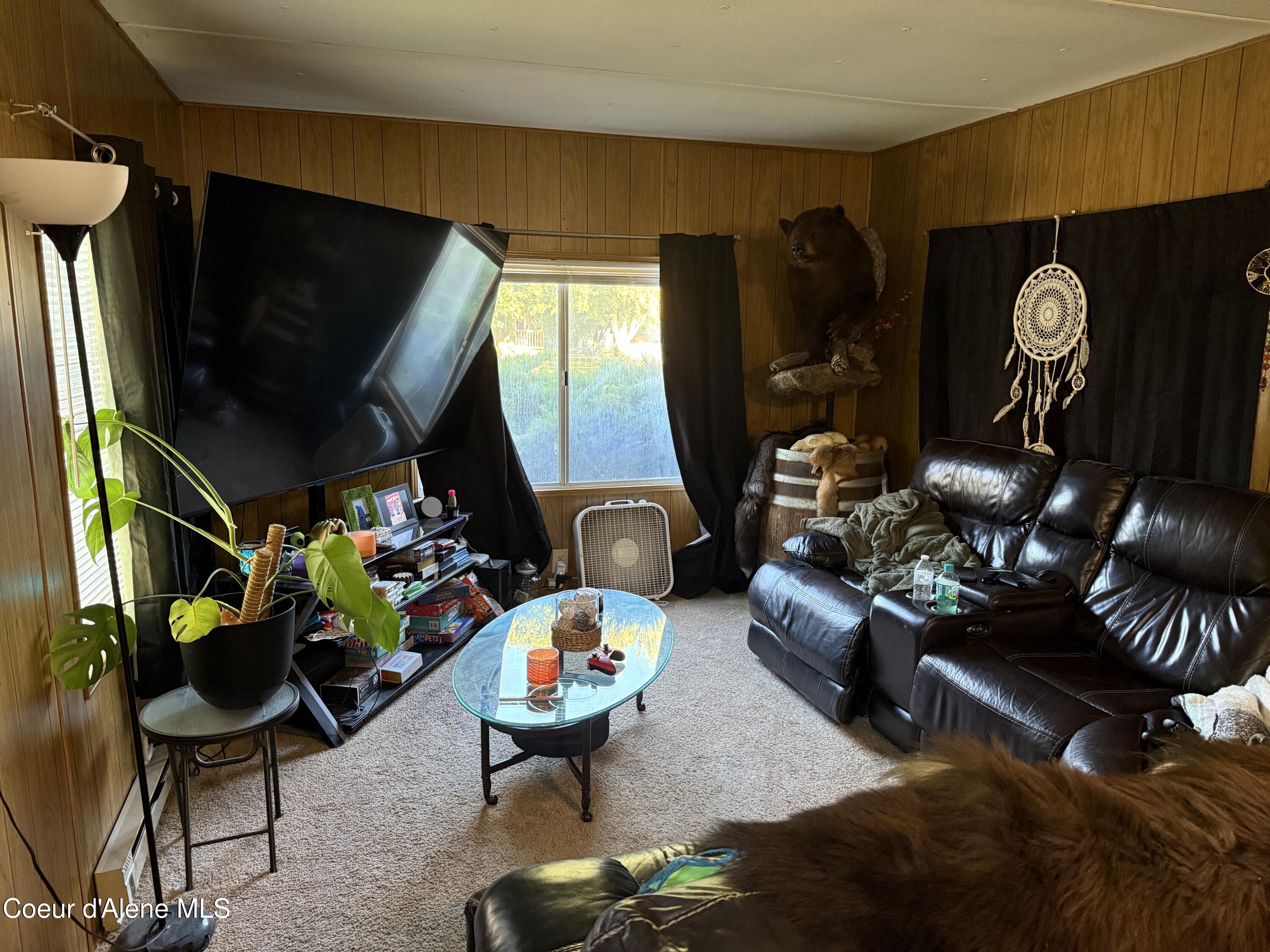 903 North Kimberly Lane Post Falls, ID 83854 - Photo 5 of 15 Living Room