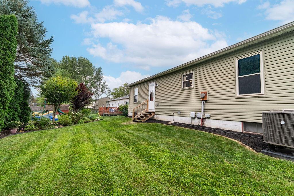 4170 Demorest Road Grove City, OH 43123 - Photo 21 of 25 Private Backyard
