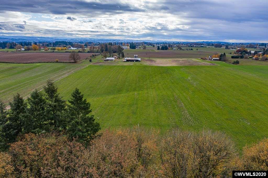 31501 Yoder Road Hubbard, OR 97032 - Photo 5 of 36