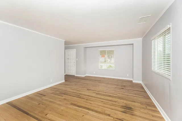 $365,000 | 422 North Pine Street, Madera, CA 93637