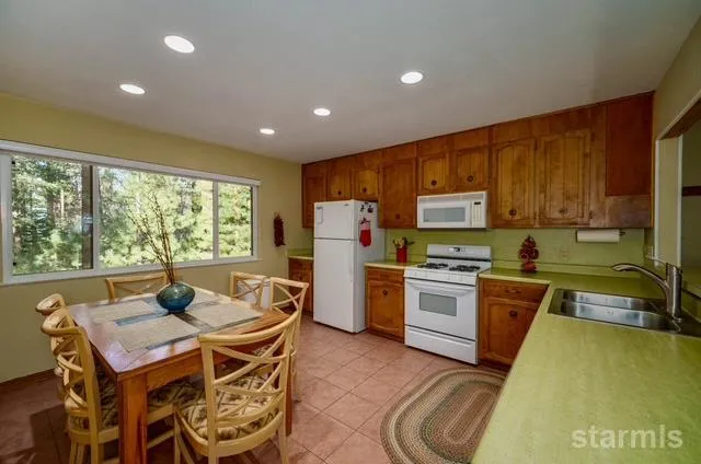 $469,000 | 1510 Wildwood Avenue, Unit 5, South Lake Tahoe, CA 96150