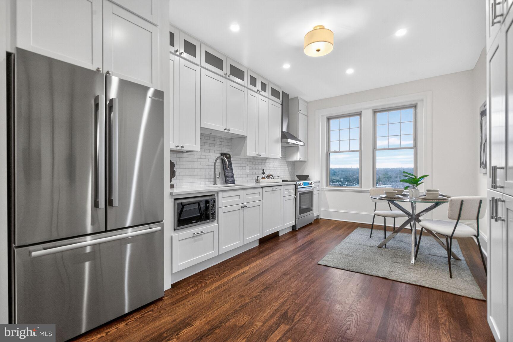 3426 16th Street Northwest, Unit 604 Washington, DC 20010 - Photo 18 of 65 Stunning Kitchen with Quartz Counters