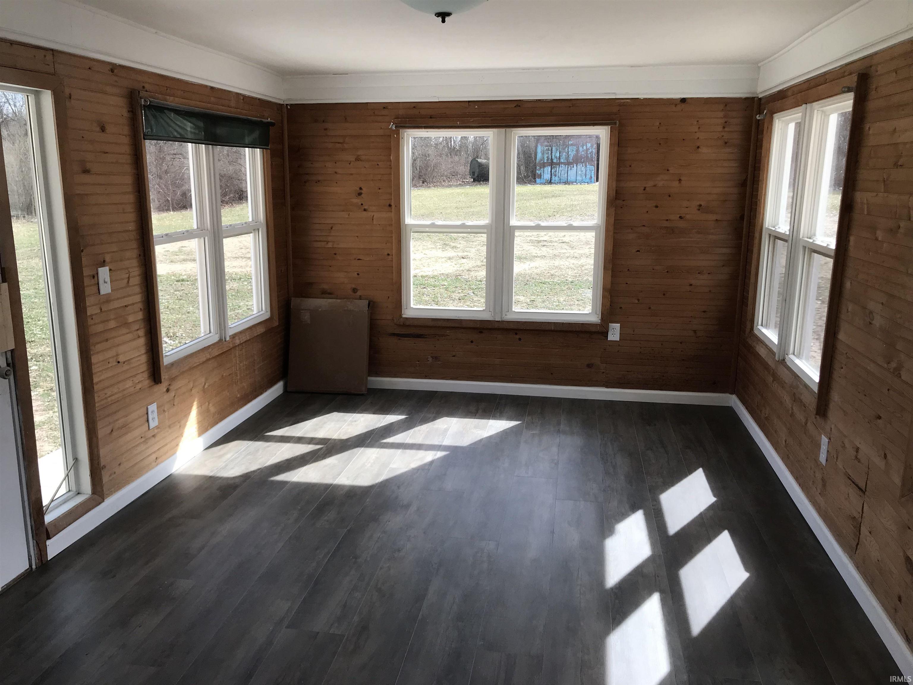 16217 6th Road Plymouth, IN 46563 - Photo 5 of 31 Gallery Image 5