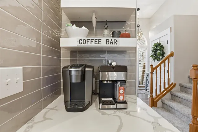 $575,000 | 904 East Ballard Road, Colbert, WA 99005