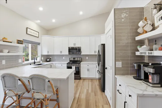 $575,000 | 904 East Ballard Road, Colbert, WA 99005