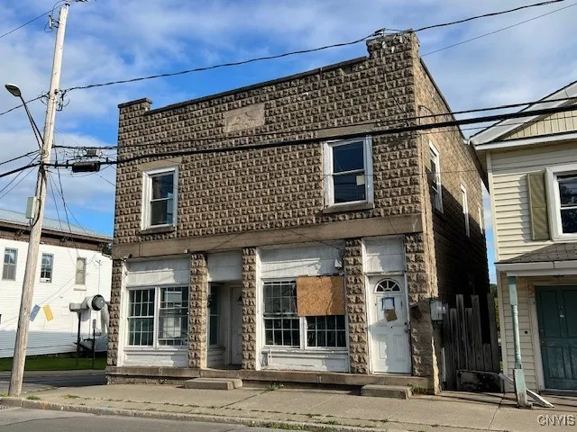 $100,000 | 144 Canal Street, Lenox, NY 13032