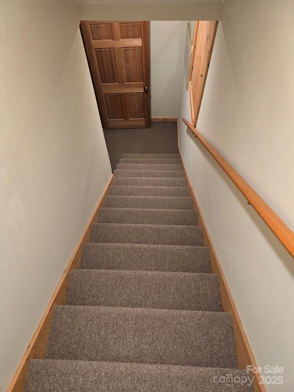 979 Wagon Road, Unit 68 Warrensville, NC 28693 - Photo 33 of 40 a view of entryway