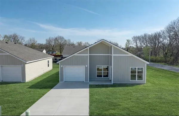 $234,000 | 1505 Ashton Way, Pittsburg, KS 66762