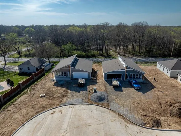 $234,000 | 1505 Ashton Way, Pittsburg, KS 66762