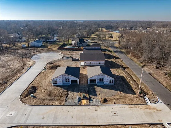 $234,000 | 1505 Ashton Way, Pittsburg, KS 66762