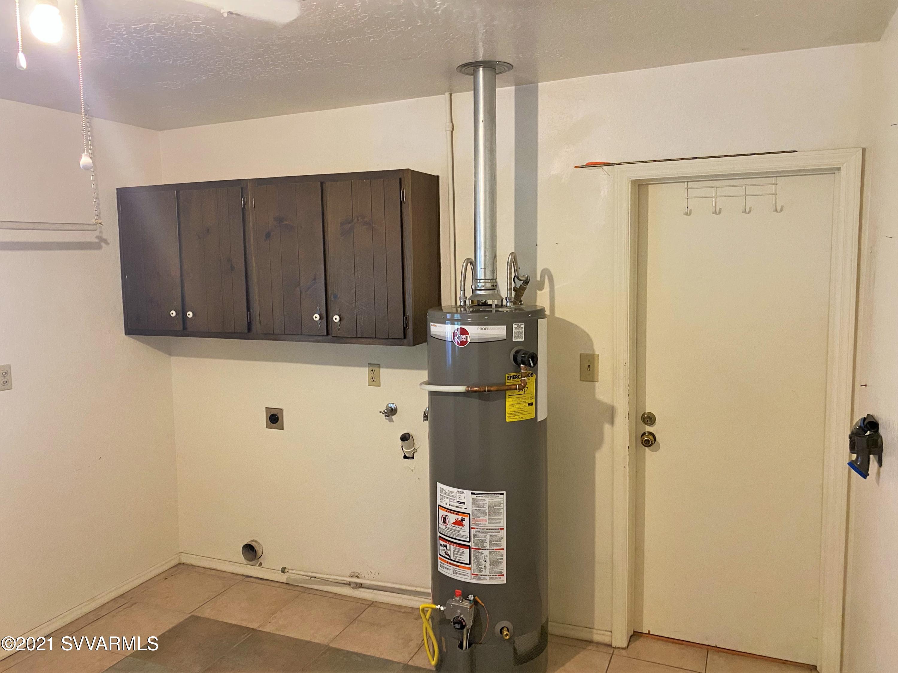 33 East Walker Road Camp Verde, AZ 86322 - Photo 46 of 75 Washer & Dryer Area