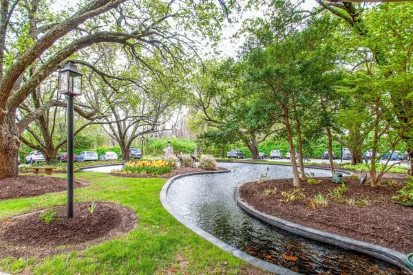 $2,000 | 6666 Brookmont Terrace, Unit 307, Nashville, TN 37221