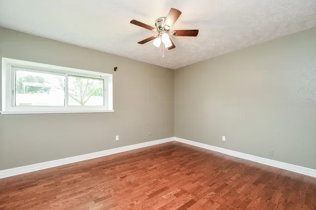 $1,900 | 10426 Alcott Drive, Houston, TX 77043