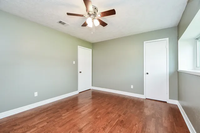 $1,900 | 10426 Alcott Drive, Houston, TX 77043