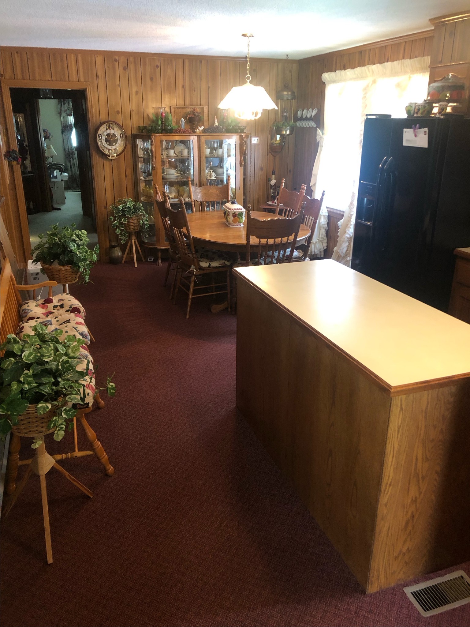 5279 Oak Grove Road Red Boiling Springs, TN 37150 - Photo 10 of 23 a living room with furniture