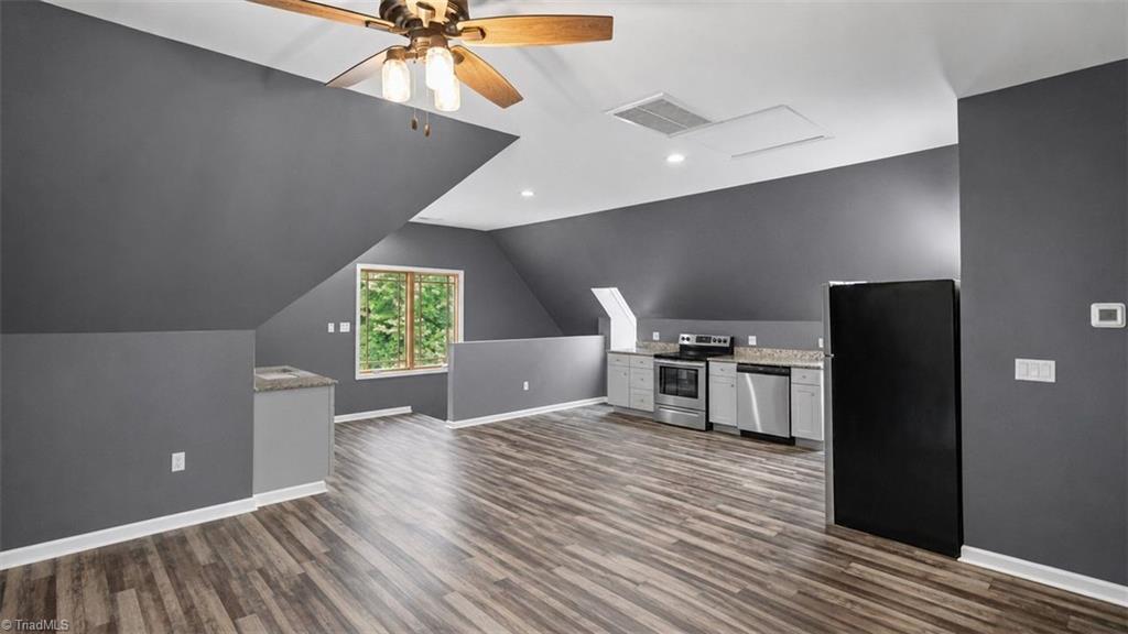 636 Lee Road Thomasville, NC 27360 - Photo 37 of 48
