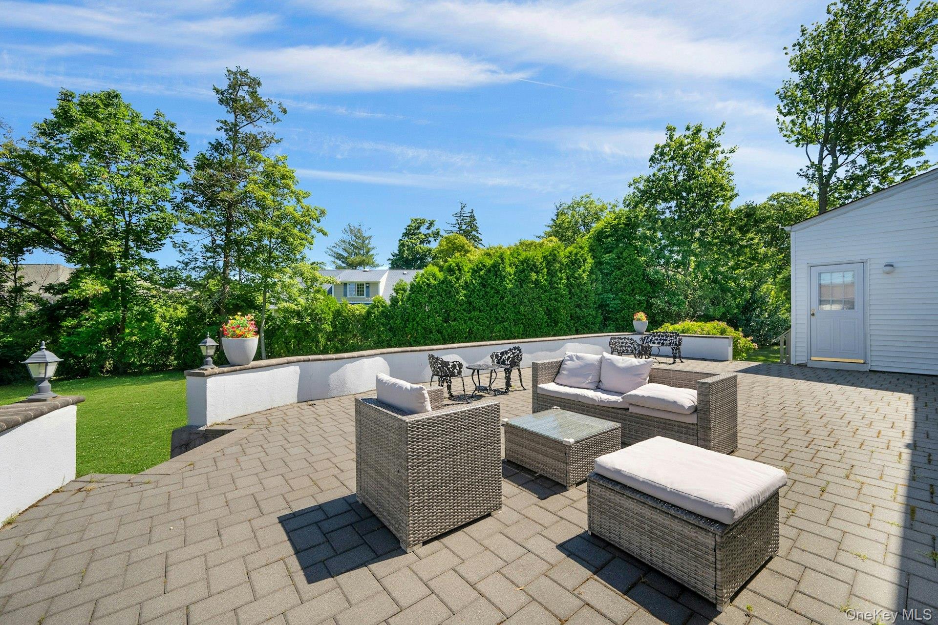 101 Windsor Ovl New Rochelle, NY 10805 - Photo 28 of 48