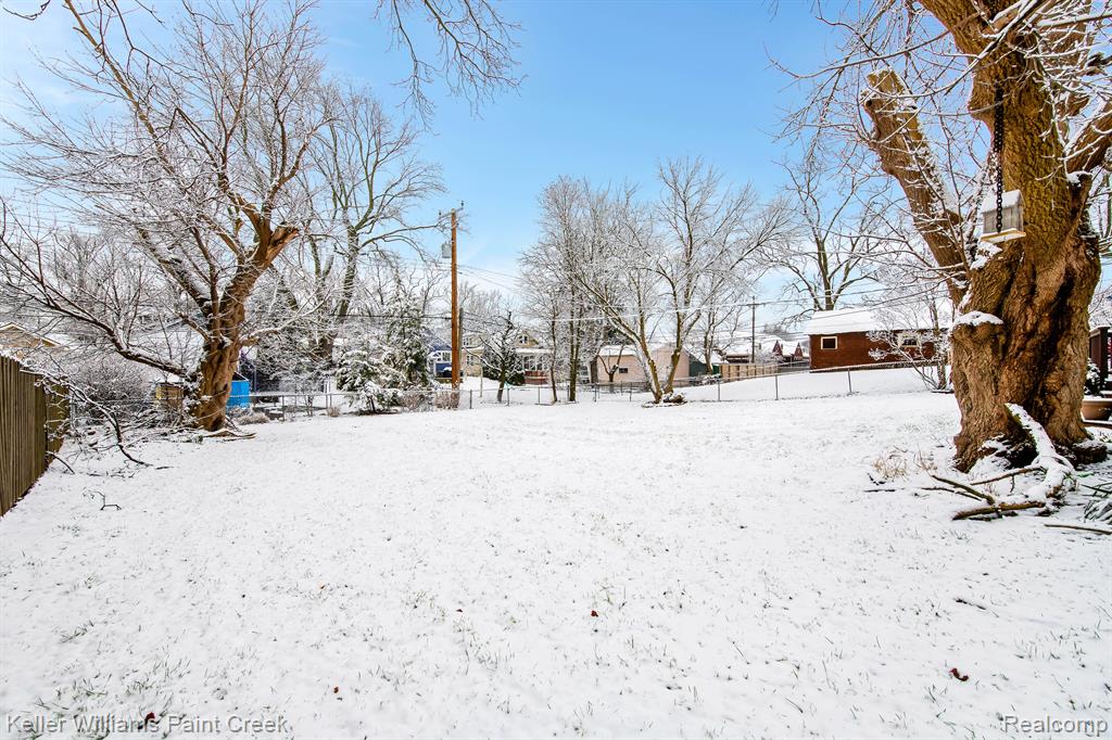 136 Terry Avenue Rochester, MI 48307 - Photo 28 of 31