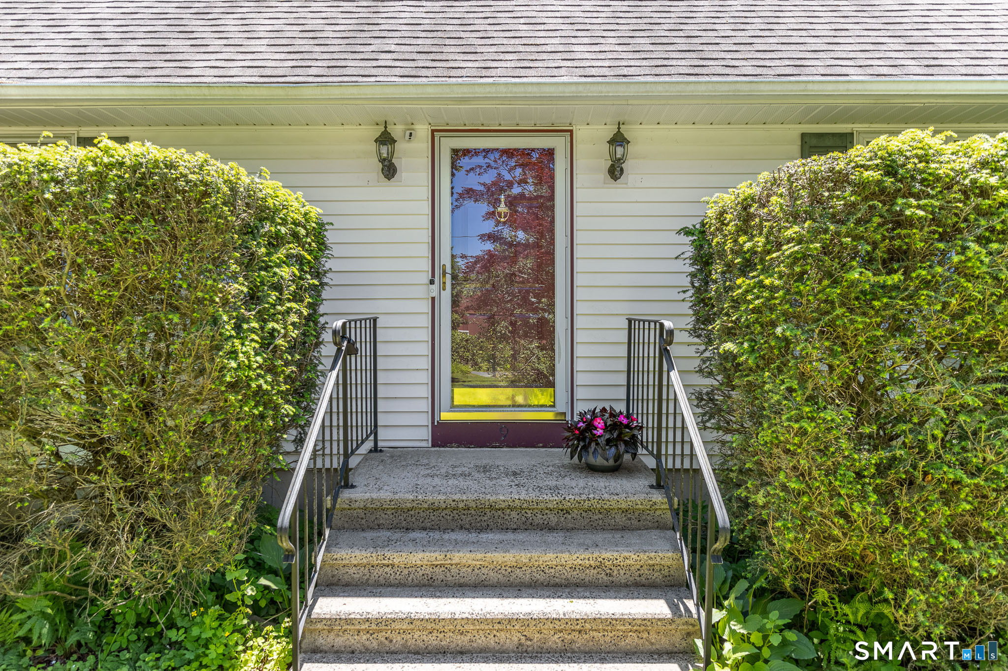 9 Gilead Road Andover, CT 06232 - Photo 2 of 40