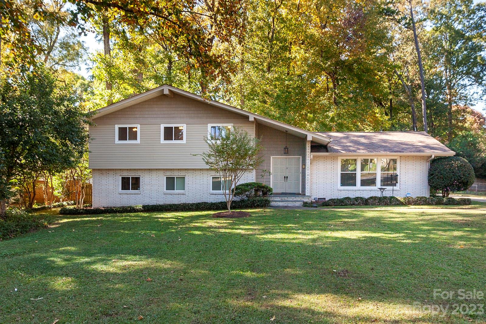 1311 Rama Road Charlotte, NC 28211 - Photo 1 of 48 Gallery Image 1