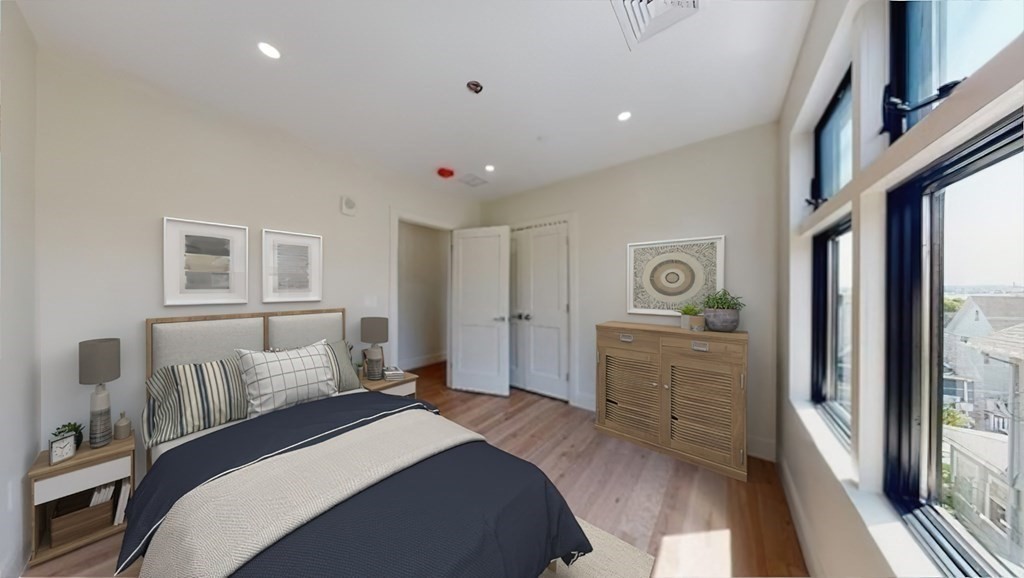 41 Gladstone Street, Unit 3 Boston, MA 02128 - Photo 11 of 28