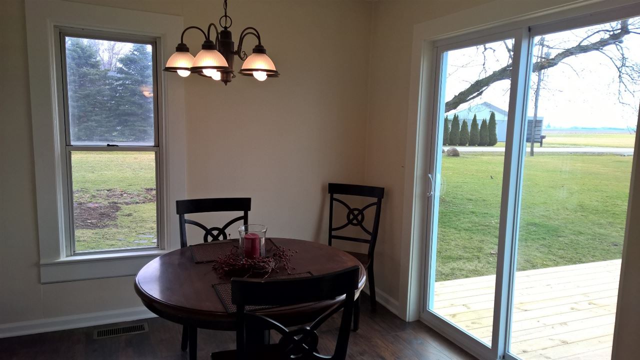 17130 Darling Road Woodburn, IN 46797 - Photo 10 of 36