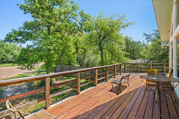 $165,000 | 302 Lake Forest Circle, Somerville, TX 77879