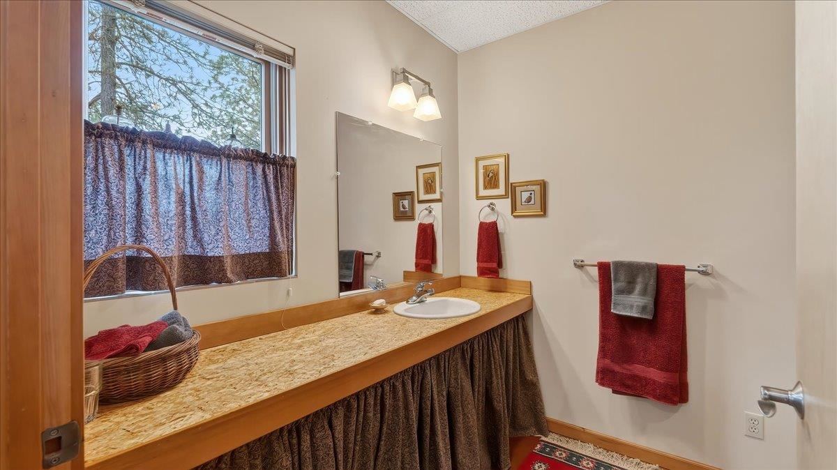 2358 Highline Road Chewelah, WA 99109 - Photo 35 of 43