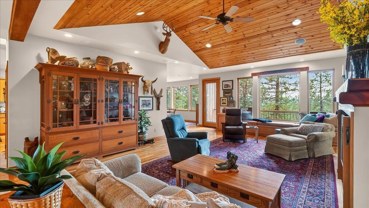 2358 Highline Road Chewelah, WA 99109 - Photo 9 of 43