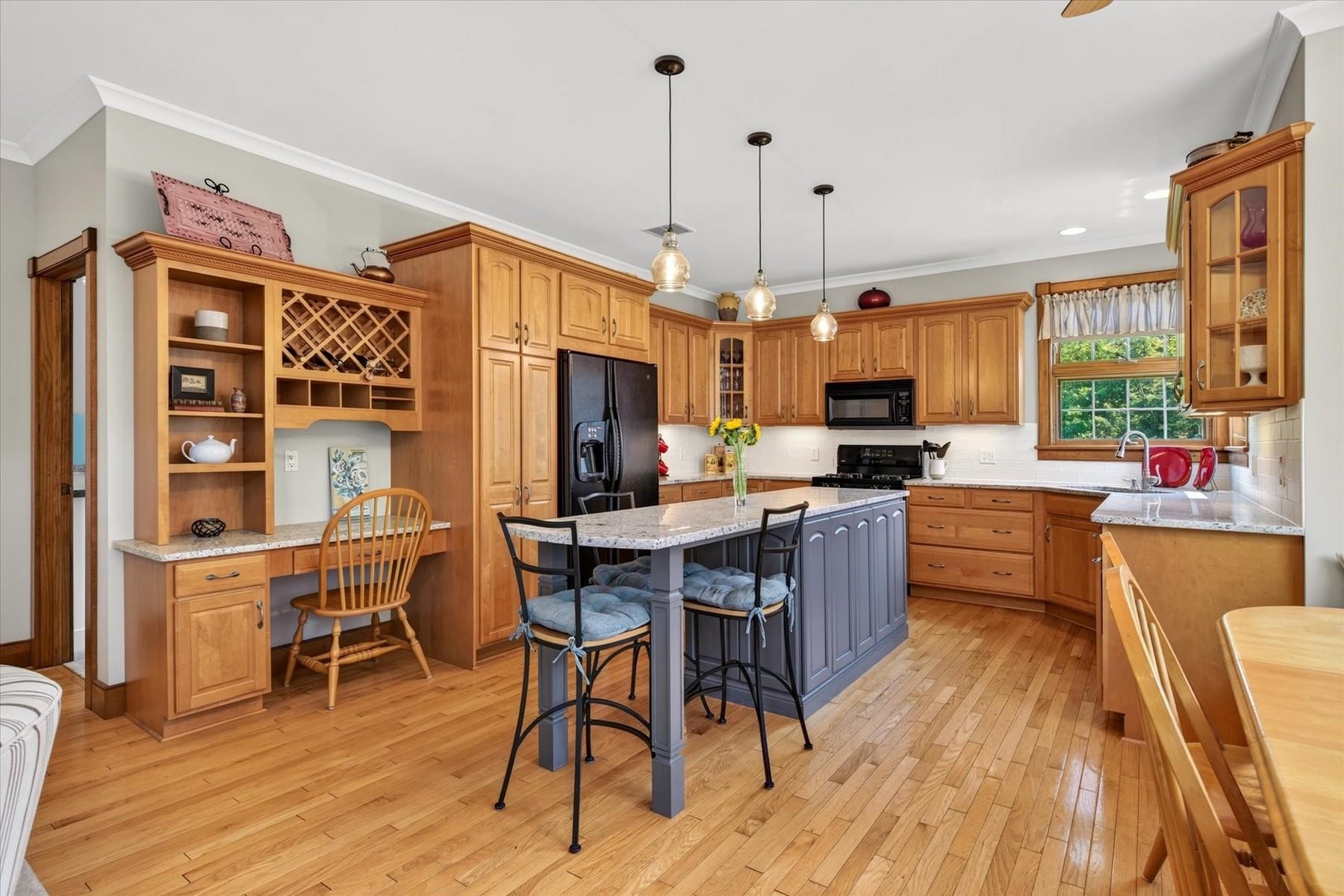 15 Tuttle Meadow Drive Rutland, VT 05701 - Photo 11 of 60
