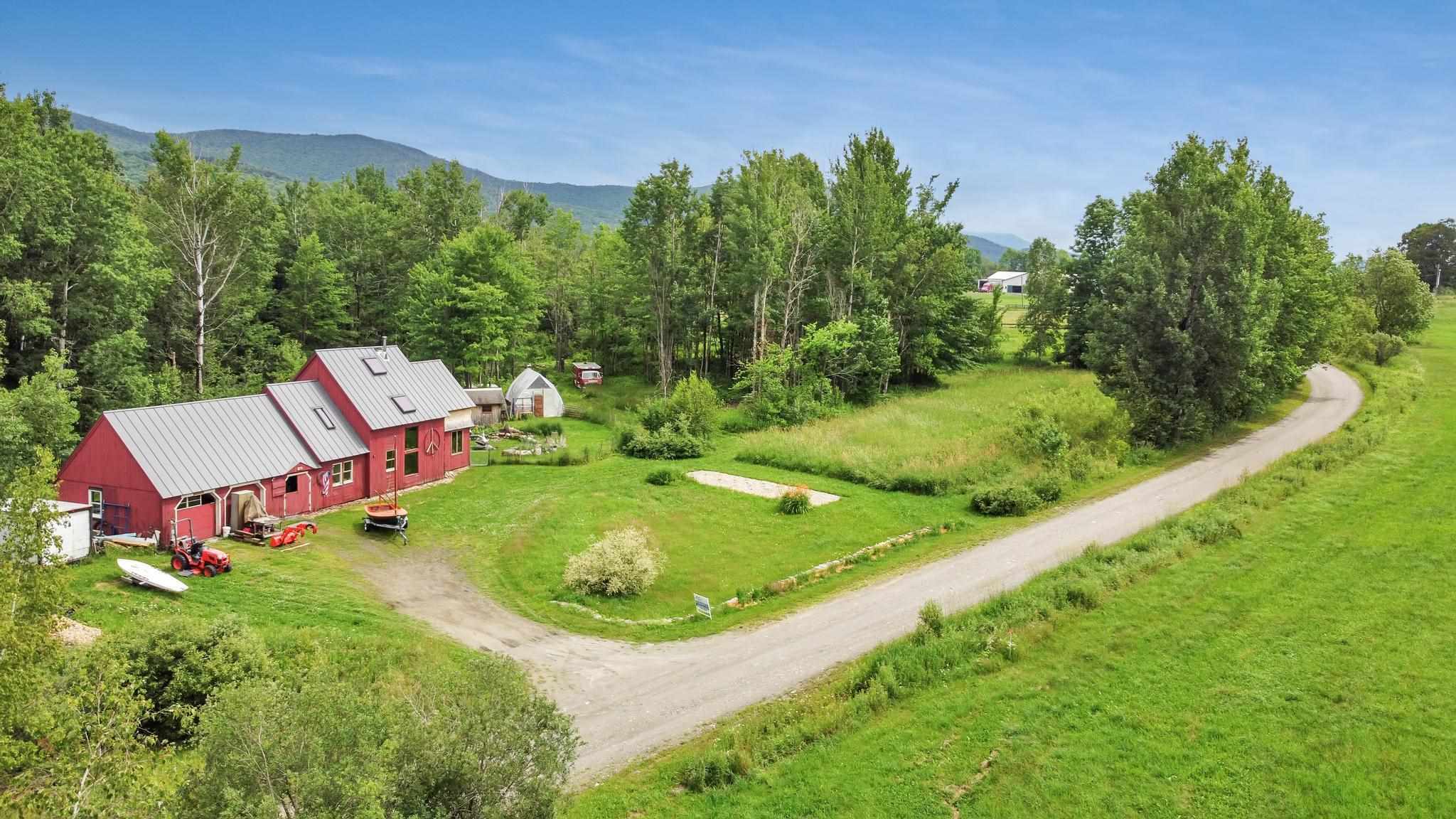 352 Applewood Road Warren, VT 05674 - Photo 1 of 40